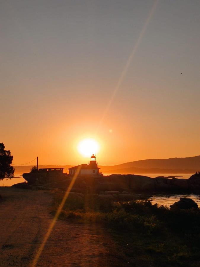 Casa De Playa En Un Pequeno Paraiso Isla de Arosa Bagian luar foto